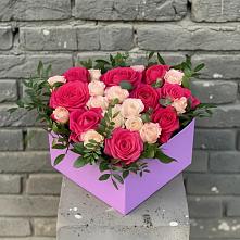 Цветочная композиция из Розы в коробке в Усово
