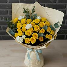 Букет цветов из:  Розы в Усово