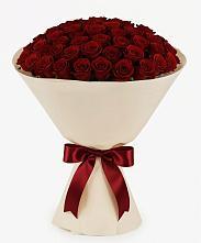 Букет 101 Бордовая роза Блэк Бакарра в Усово