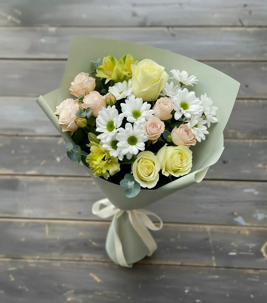 Букет цветов из: Альстромерии, Розы и Хризантемы в Усово