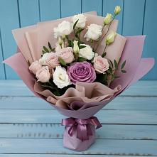 Букет цветов из:  Розы и Лизиантусы в Усово