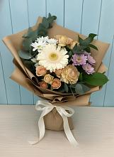 Букет цветов из:  Герберы и Хризантемы в Усово