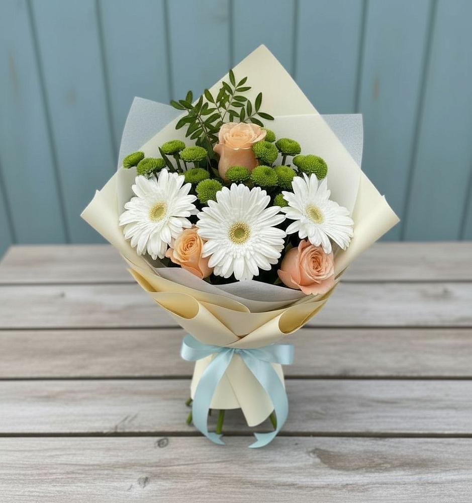Букет цветов из: Герберы, Розы и Хризантемы в Усово