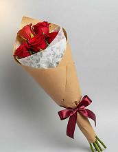 Букет цветов из:  Розы в Усово