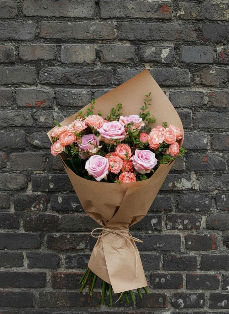 Букет цветов из: Розы в Усово