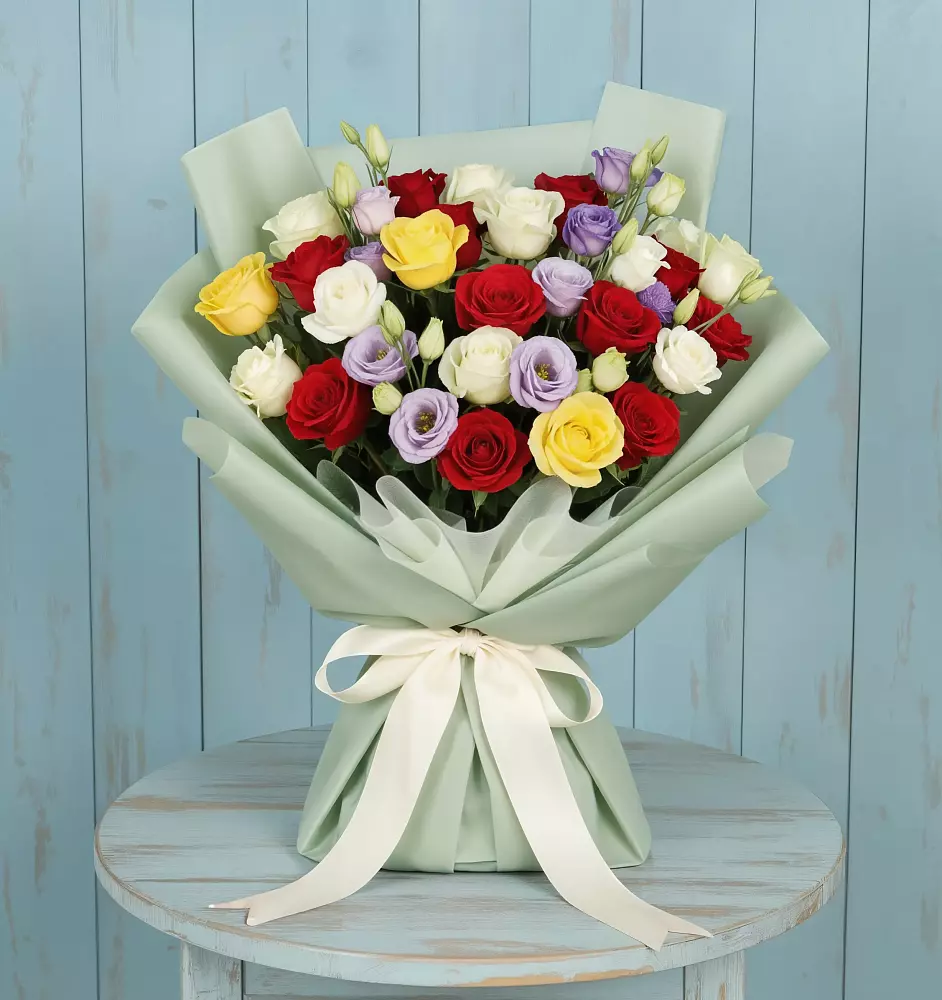 Букет цветов из: Розы в Усово