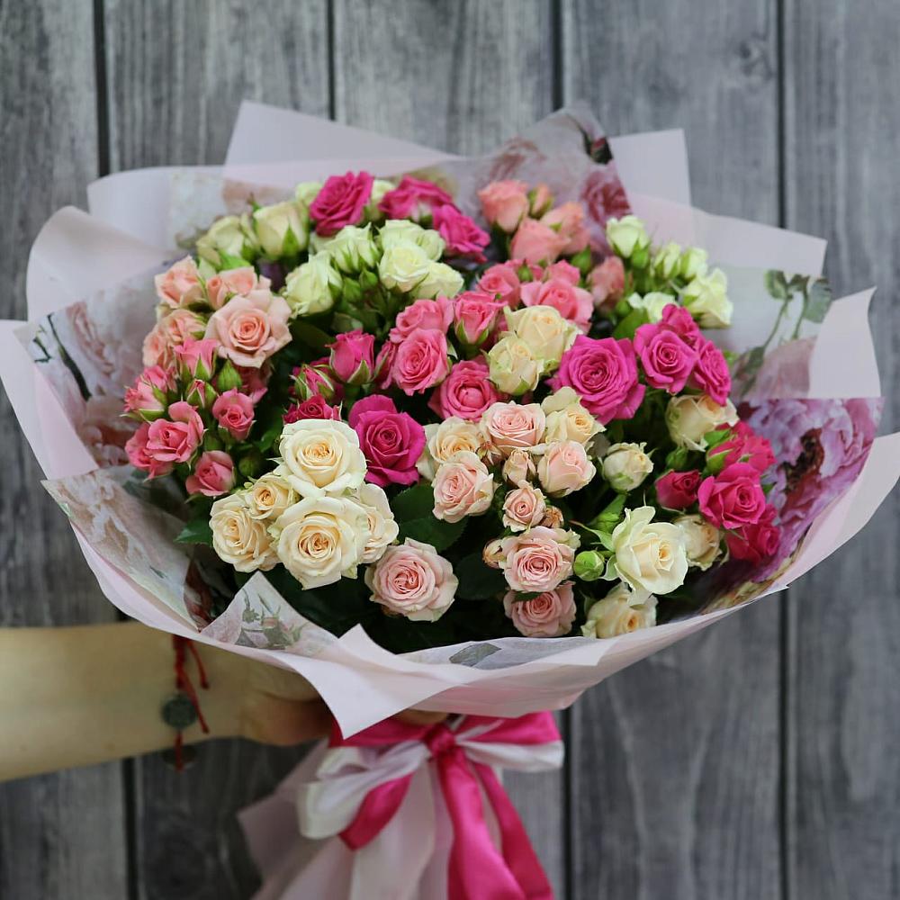 Букет цветов из: Розы в Усово