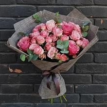 Букет цветов из:  Розы в Усово